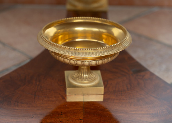 Antique Empire Table in Mahogany Feather France 19th Century.