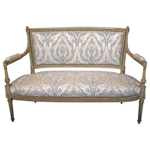 Ein Sofa aus bemaltem Holz im Stil von Louis XVI, 19.