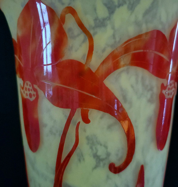 C.SCHNEIDER  vase art déco "orchidées" Signé Le Verre Français 1924-1927