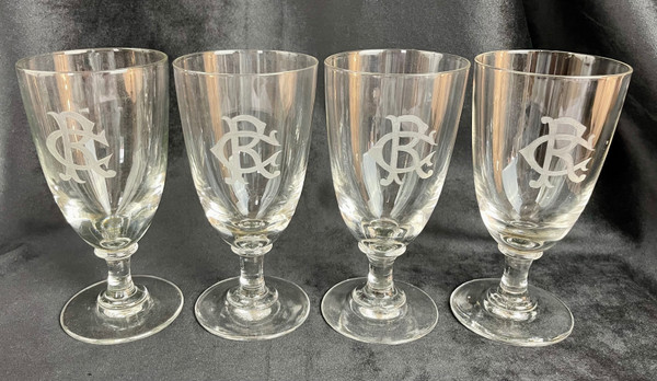 Superb Set of 4 Red Wine Glasses in Crystal Monogrammed "CR" - 19th Century