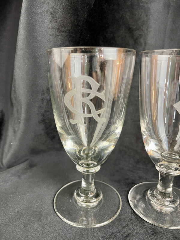 Superb Set of 4 Red Wine Glasses in Crystal Monogrammed "CR" - 19th Century