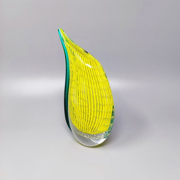 Étonnant vase jaune et vert de Rosenthal en verre de Murano datant des années 1960. Fabriqué en Italie