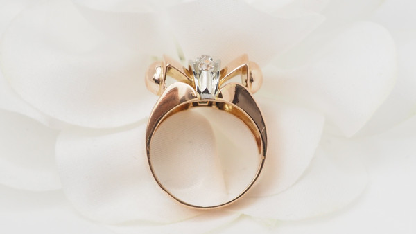 Tank-Ring aus Roségold mit Diamanten