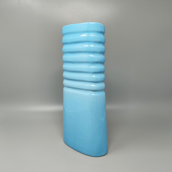 1960er Jahre Wunderschöne blaue Vase aus Laveno-Keramik. Hergestellt in Italien