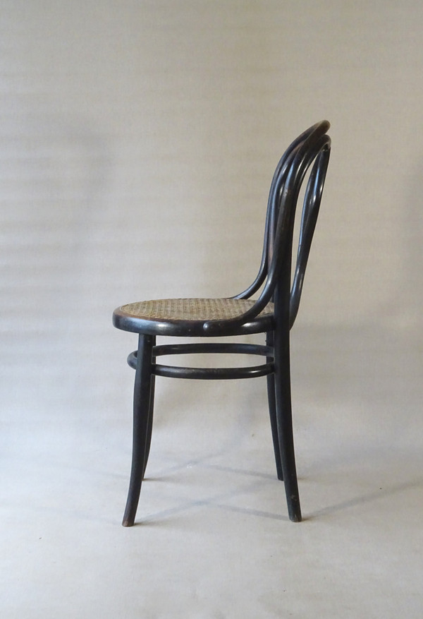 Chaise bistrot Thonet N°29/14, 1882 cannage ancien.Noir Empire