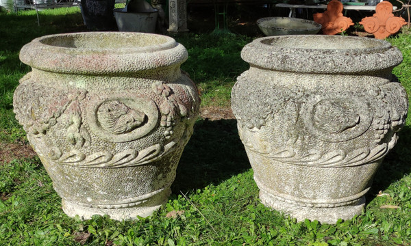 Pair of huge antique Medici cache pots in reconstituted stone