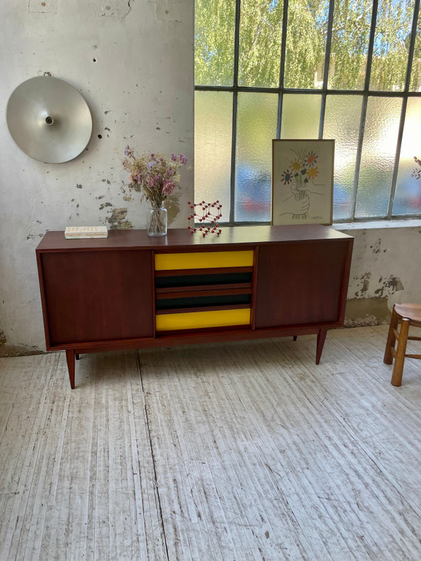 Skandinavisches modernistisches Sideboard aus Teakholz mit 4 Schubladen