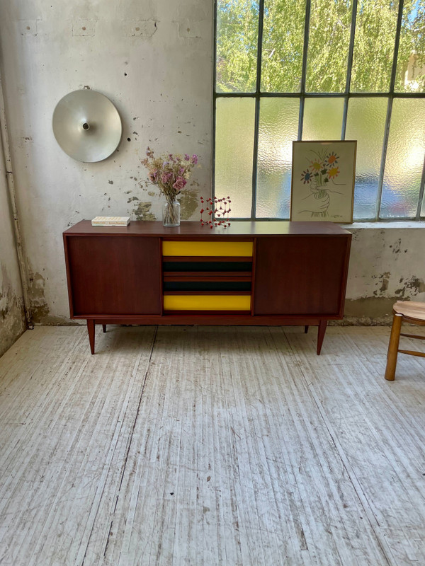 Skandinavisches modernistisches Sideboard aus Teakholz mit 4 Schubladen