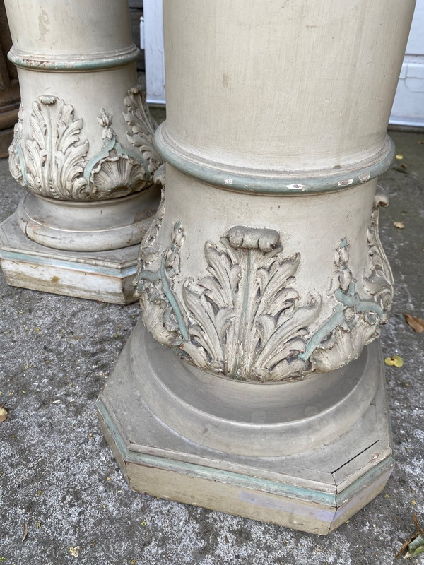 Paire De Colonnes En Bois Laqué Et Sculpté XIXème