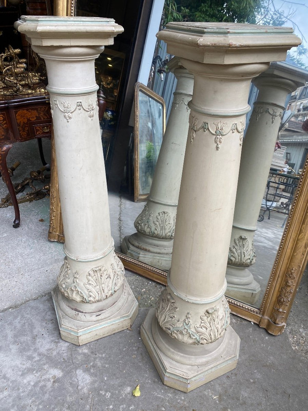 Paire De Colonnes En Bois Laqué Et Sculpté XIXème