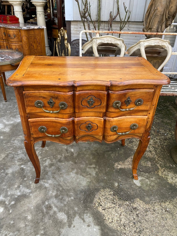 Rustic Louis XV Style Chest Of Drawers In Solid Walnut, Rhone Valley, 20th Century