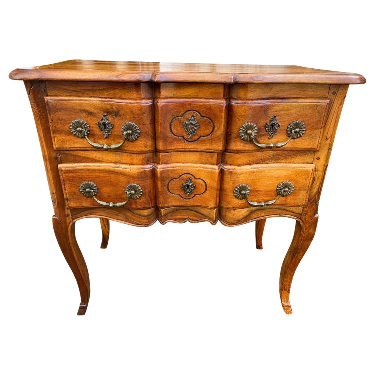 Rustic Louis XV Style Chest Of Drawers In Solid Walnut, Rhone Valley, 20th Century