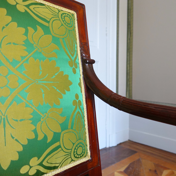 Jacob Desmalter: pair of Empire period armchairs in mahogany - stamped and castle label