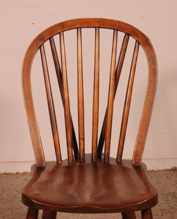 Set Of 4 19th Century Windsor Chairs