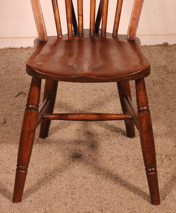 Set Of 4 19th Century Windsor Chairs