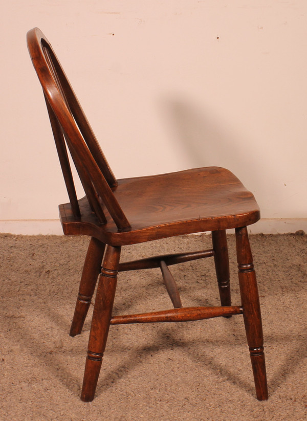 Set Of 4 19th Century Windsor Chairs