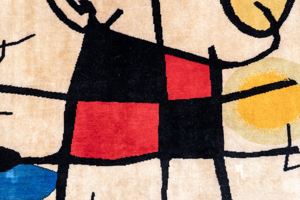 Hand-woven tapestry inspired by Joan Miró. January 2023. LS58085509E