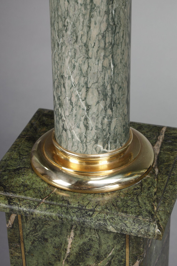 Coppia di colonne in marmo verde Estours con capitelli corinzi