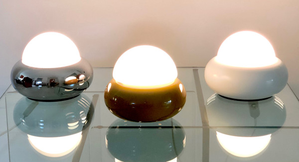 Lampe UFO blanche modèle c359 par LUCI Illuminazione, Italie années 70