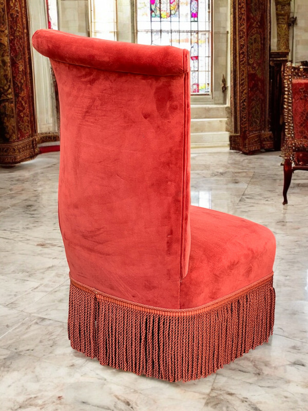 PAIRE DE CHAUFFEUSES ANCIENNES STYLE NAPOLEON III TAPISSÉES D' UN VELOURS ROUGE