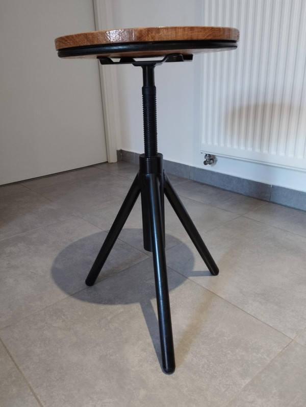 Indus tripod adjustable stool vintage design