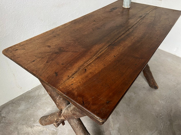 Solid walnut desk, folk art, Savoie, circa 1900