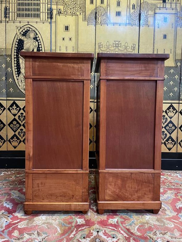 Pair of Art Deco bedside tables in the Louis Philippe style