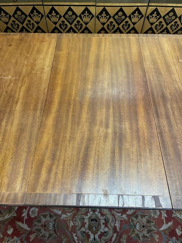 English dining table