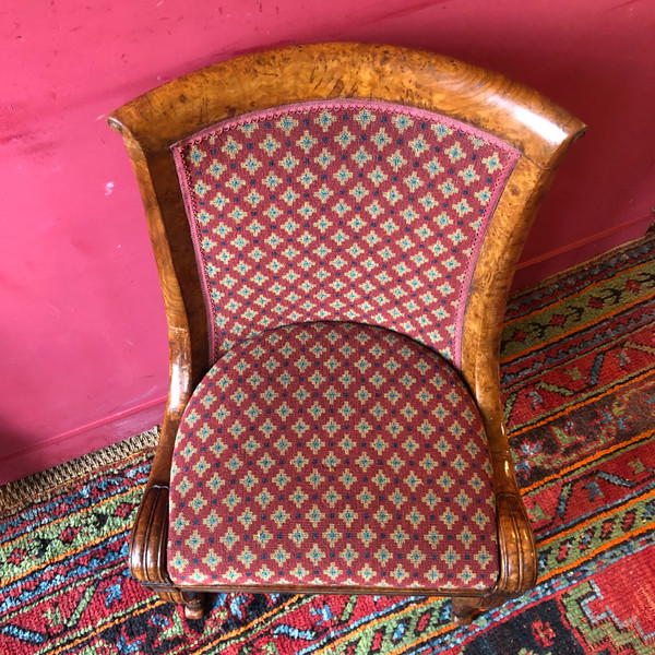 Rare pair of amboyna veneer chairs, circa 1820