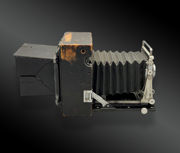 CROWN GRAPHIC SPECIAL 4 x 5 press camera, United States, 20th century