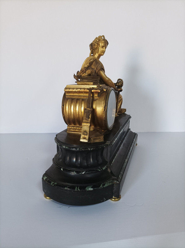 Henri Picard (1840- 1890) Pendule allégorique en bronze Napoleon III