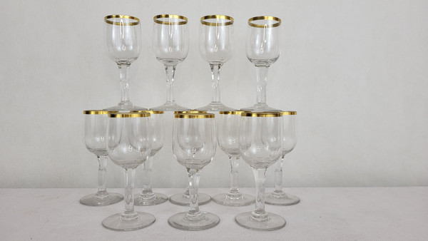 12 crystal wine glasses