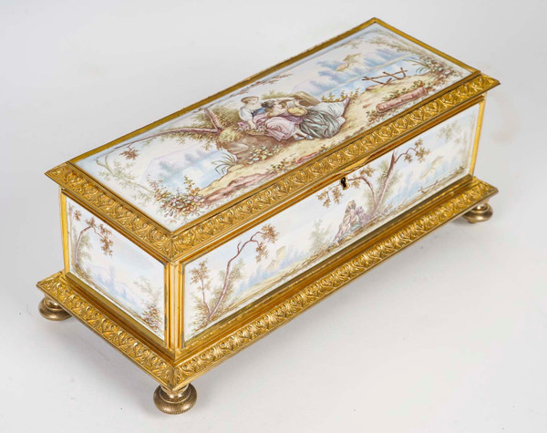 An enamel and gilded bronze box, 19th century