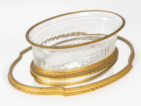 A beautiful crystal and gilt bronze centrepiece, circa 1880