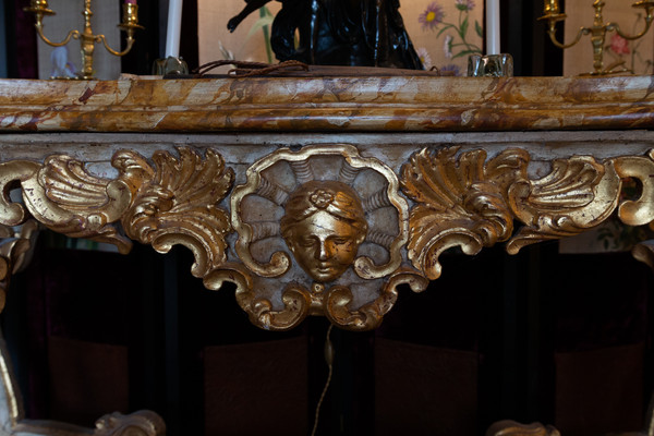 Italy 18th Century Large lacquered and gilded console top tray in imitation Sienna marble