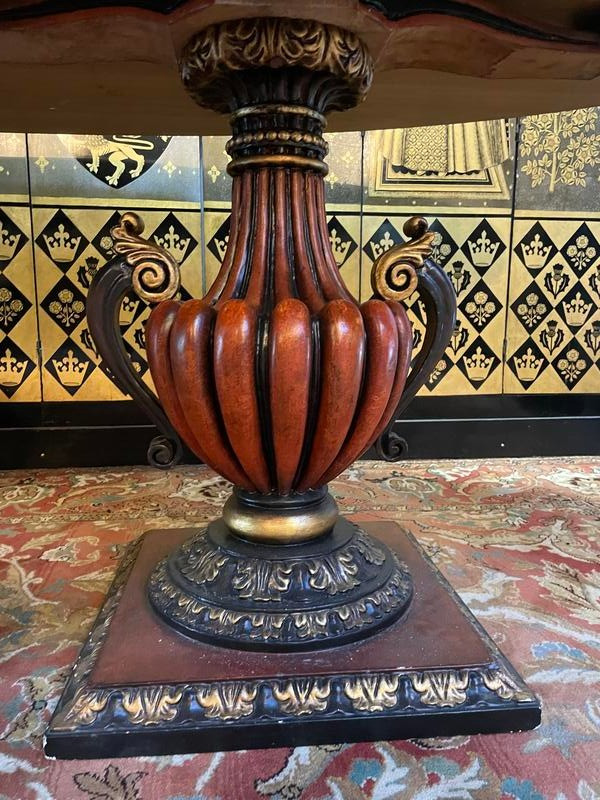 Table à manger ovale en chêne et pieds vases 