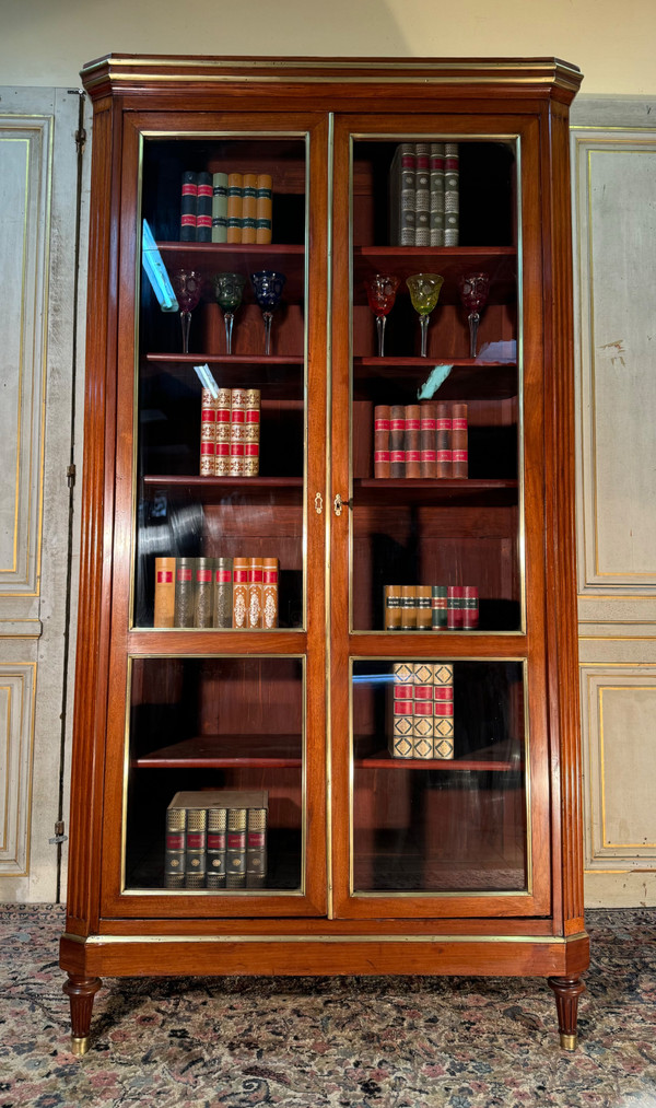 Louis XVI mahogany bookcase, early 19th century