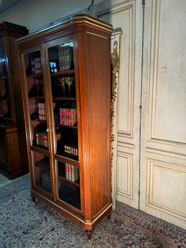 Louis XVI mahogany bookcase, early 19th century