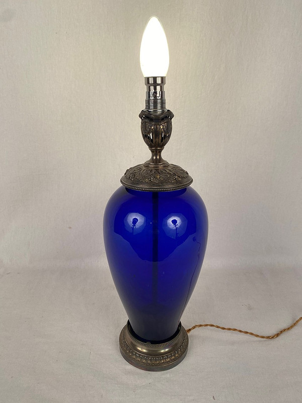 Risler und Carré. Große Lampe aus blauem Glas und silbernem Rahmen, Minerva-Punze