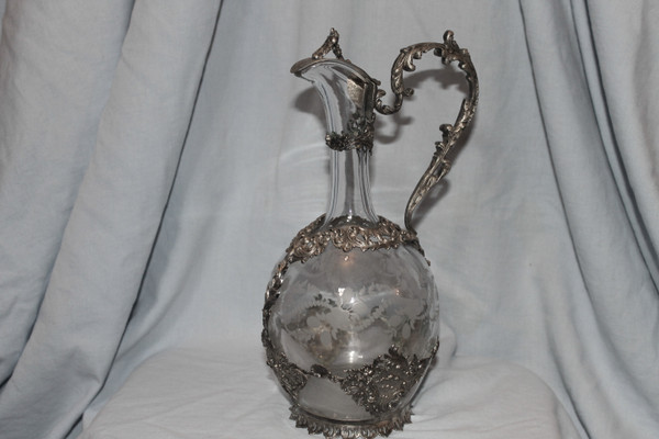 Louis XV style engraved glass ewer, 19th century