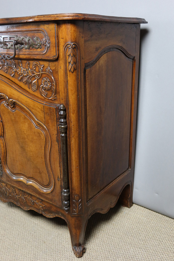 Credenza provenzale della fine del XVIII secolo