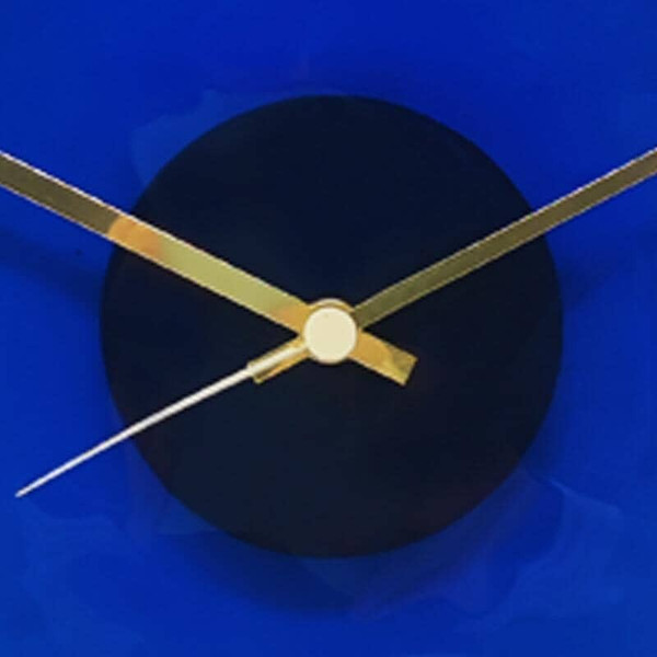 Horloge murale des années 1960 en verre de Murano par "Cà Dei Vetrai". Fabriquée en Italie