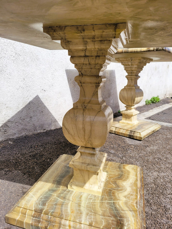 2 Tables Ou Bouts De Canapé Peintes Faux-marbre, XXth Century