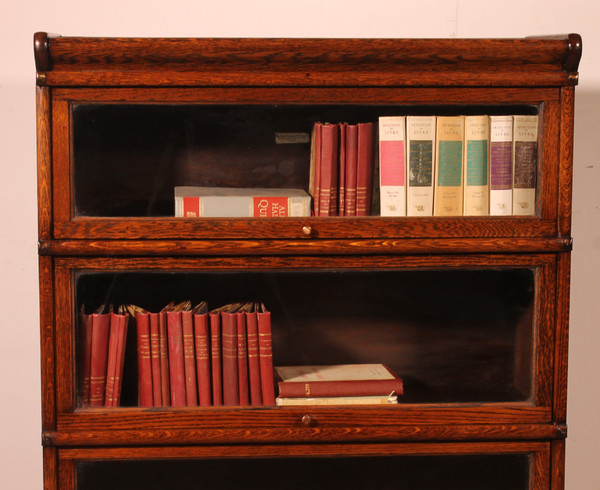 Globe Wernicke Bookcase In Oak Of 3 Elements With A Drawer