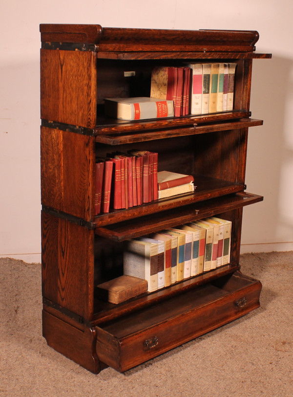 Globe Wernicke Bookcase In Oak Of 3 Elements With A Drawer