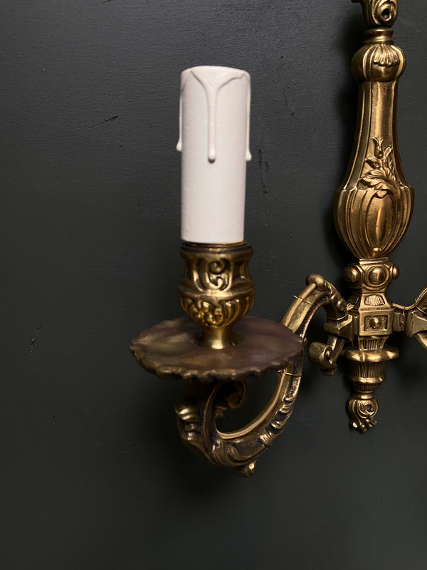 Pair of Rocaille-style wall lights