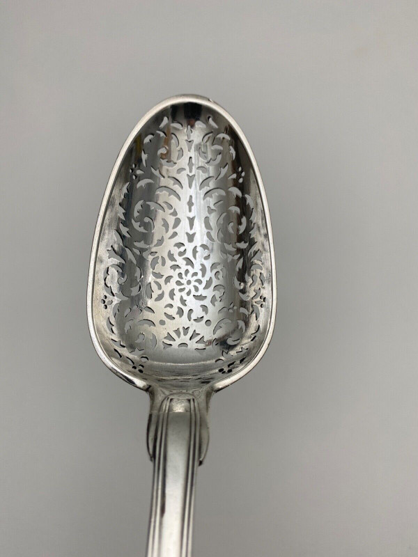 Solid silver olive spoon Fermiers généraux hallmarks