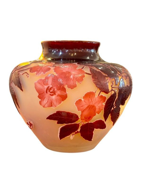 Emile Gallé Vase Art Nouveau "Bignones Rouges"