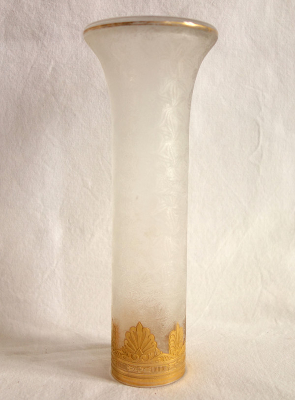 Saint Louis crystal soliflore vase, Nelly model gilded with fine gold - 20cm