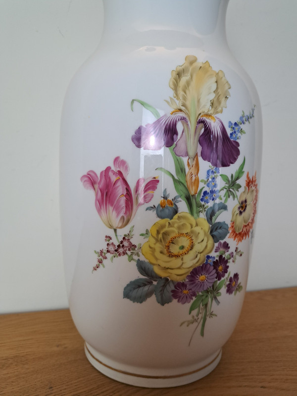 Meissen, Große Vase, Blumen, Porzellan, 20. Jahrhundert.